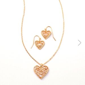 NWT Semi Motif Sentiment Necklace and Earring Set - Heart - Heart